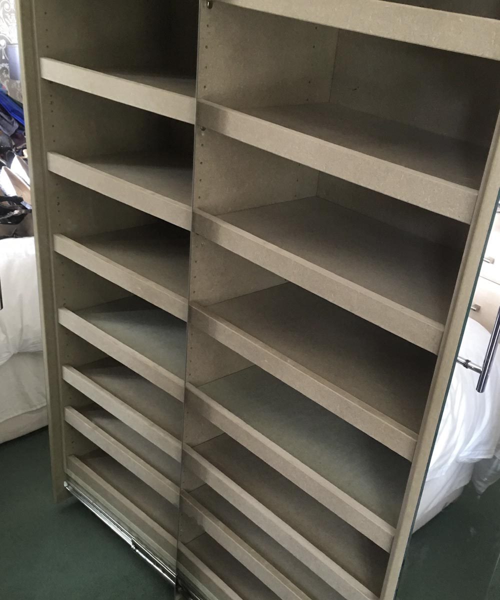 Fitted Bedroom Designer Shoe Rack Wardrobe